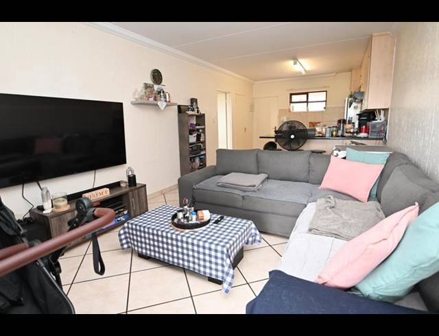 1 BEDROOM PROPERTY TO RENT IN PAULSHOF